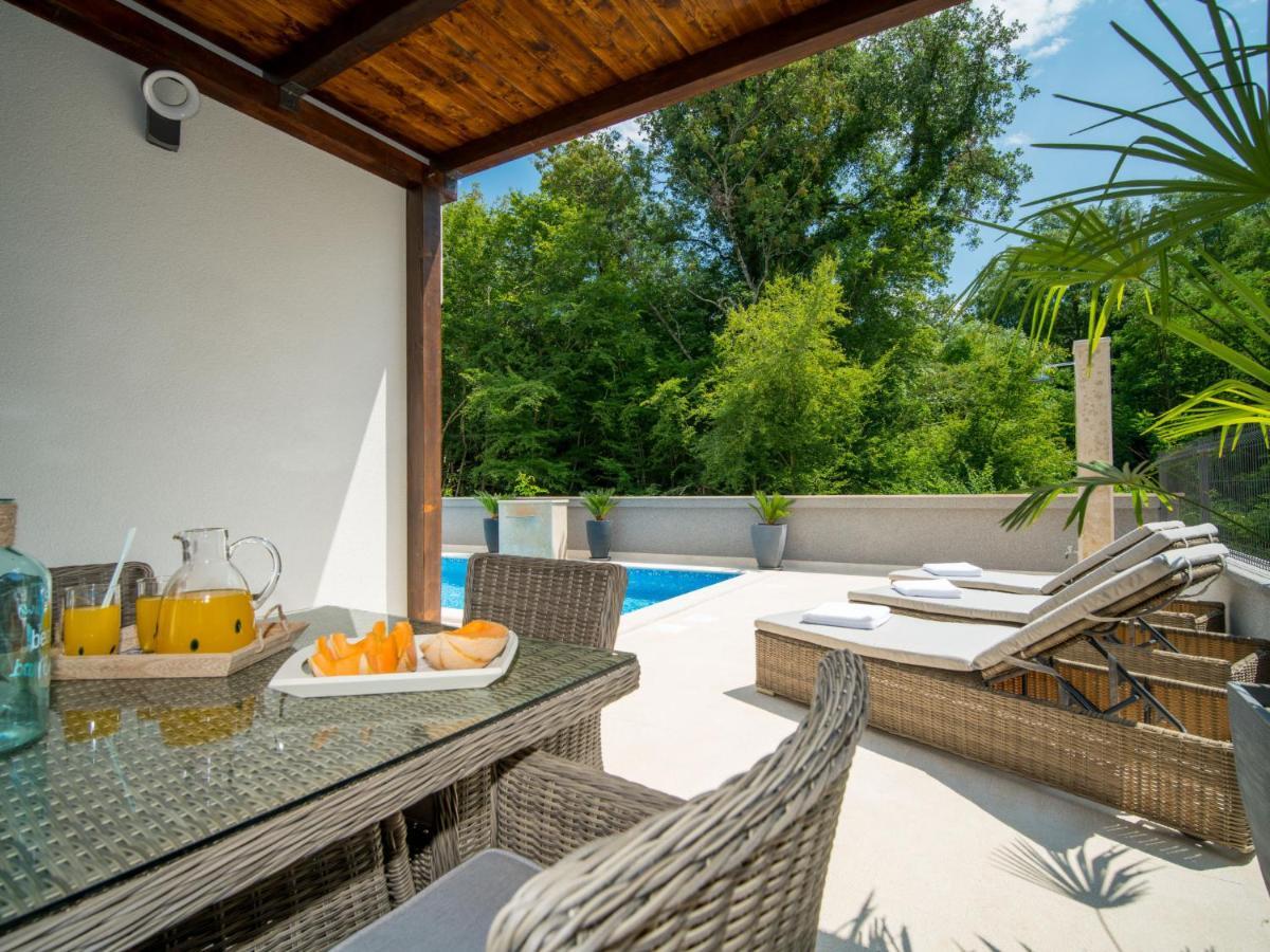Holiday Home Andela By Interhome Dobrinj Bagian luar foto