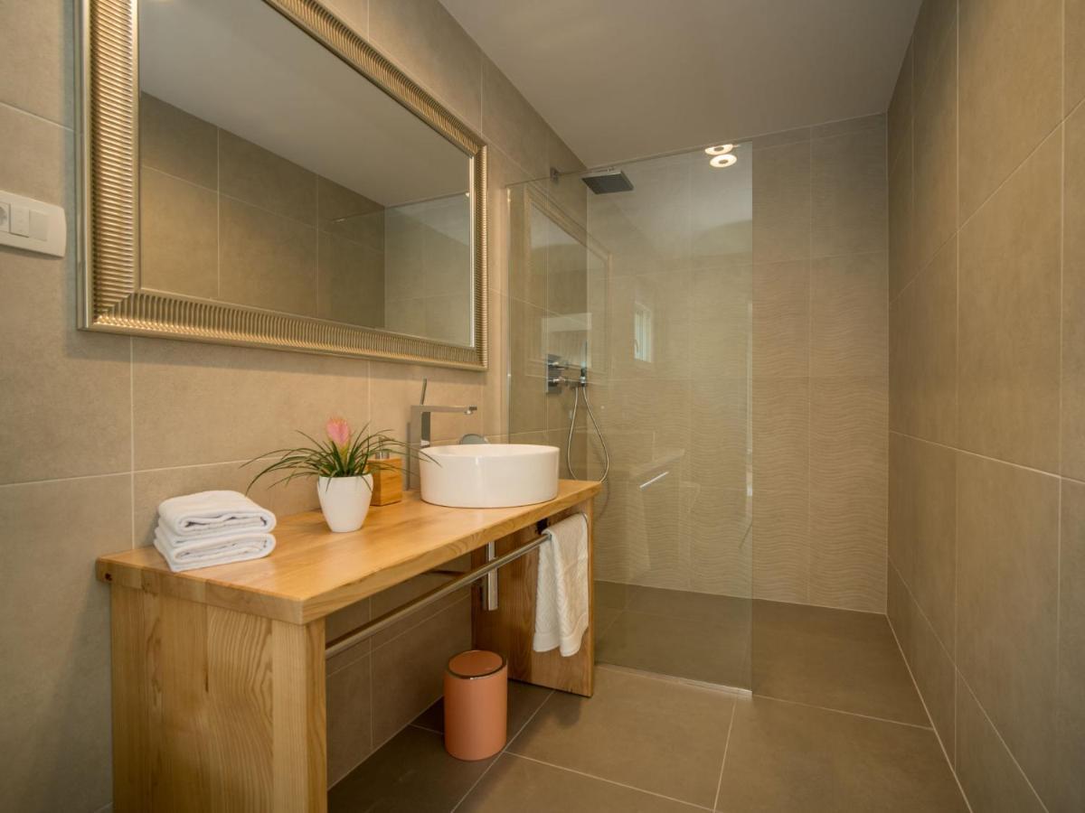 Holiday Home Andela By Interhome Dobrinj Bagian luar foto